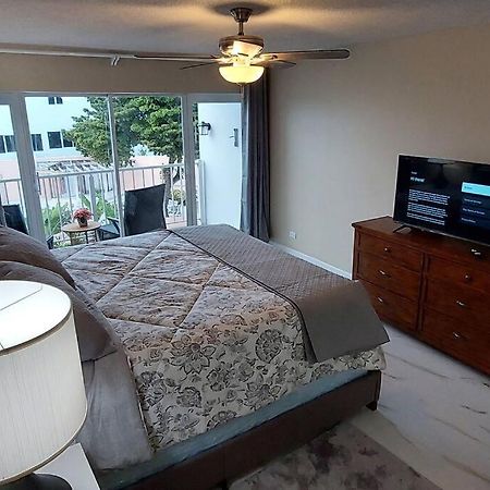 Nassau Harbour Cozy 2 Bedroom Condo Екстер'єр фото