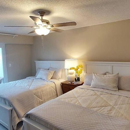 Nassau Harbour Cozy 2 Bedroom Condo Екстер'єр фото